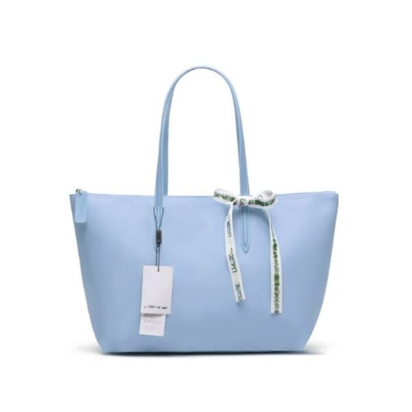 Classic Chic - Image 3