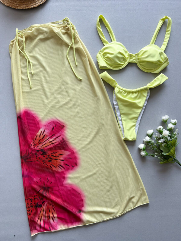 Floral 3 piece - Image 3